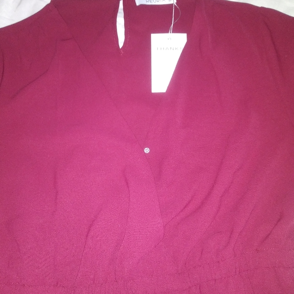 Romper - Picture 2 of 4